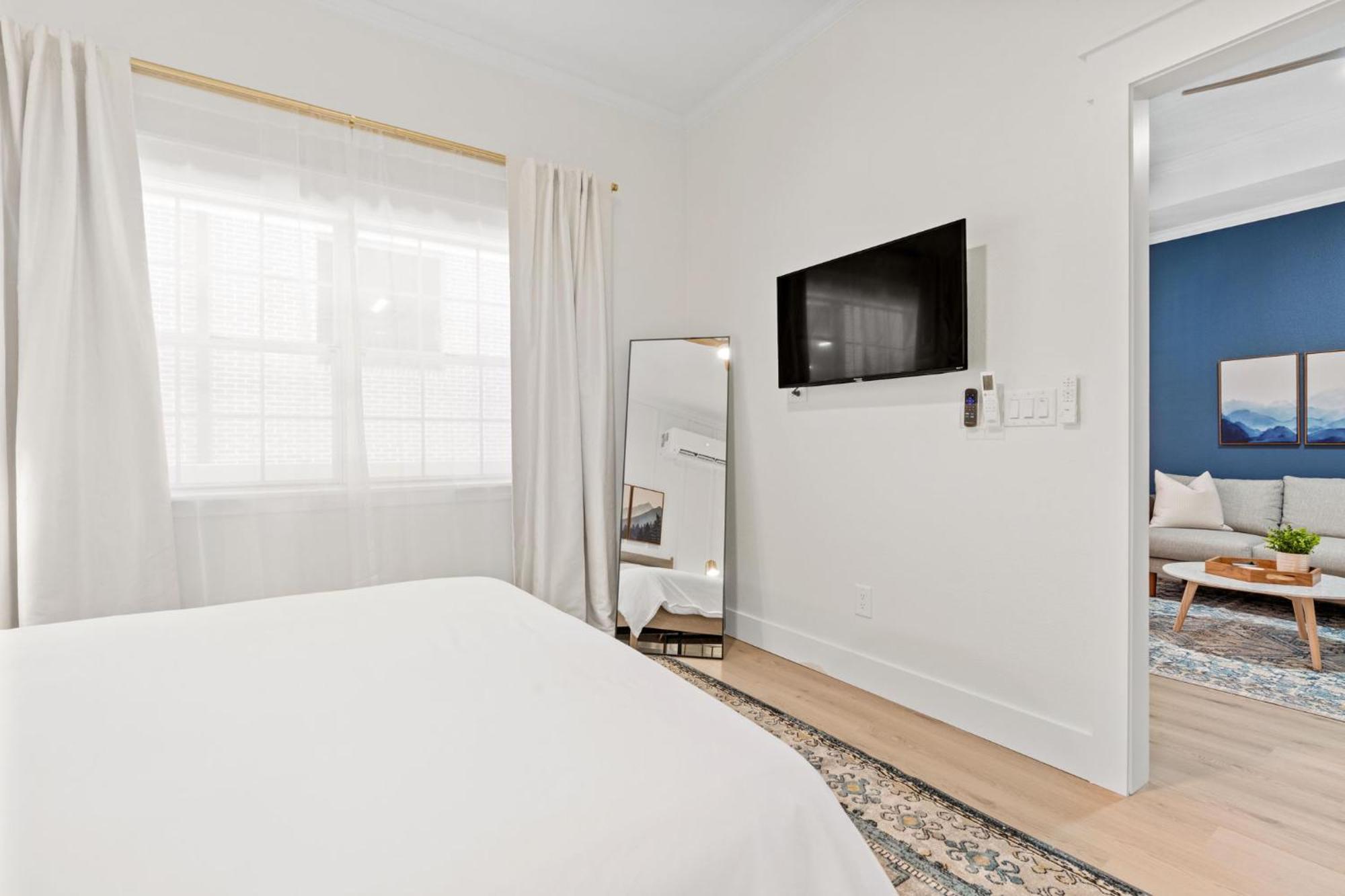 27 On Park Boutique Hotel & Venue Dahlonega Exterior foto
